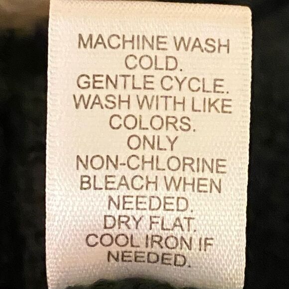 Cato Soft Fuzzy Boho Sweater Vest Womens Size Large Longer Length Tribal Pattern - Picture 6 of 6